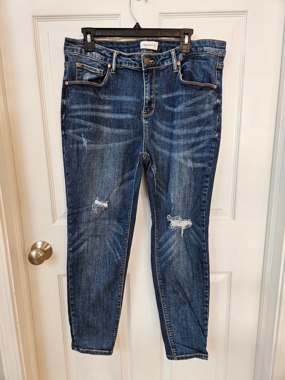 Special A Distressed Skinny Jeans Women’s XL Blue Stretch Denim Raw Distressed
